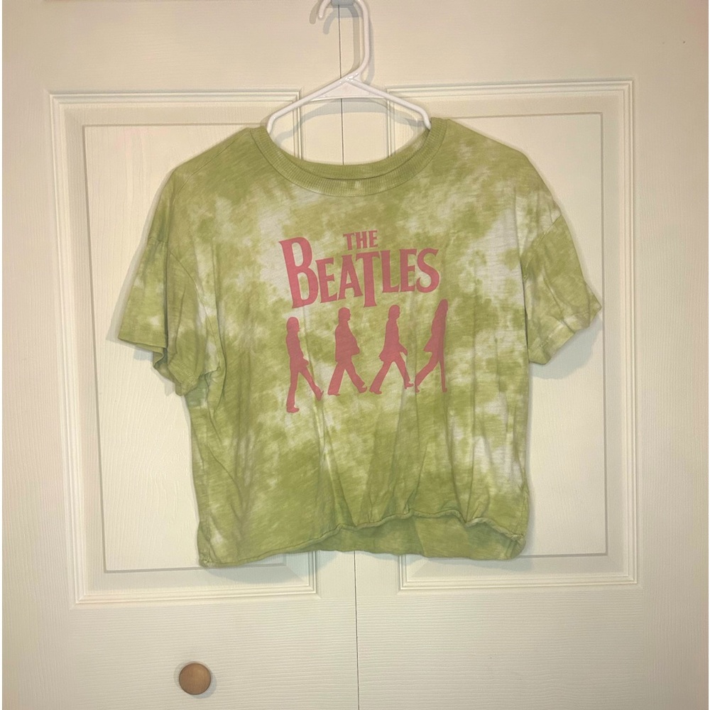 Cropped Beatles Band Tee